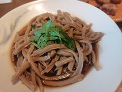 -东口码头·烧鸽子·鱼头泡饼·地方菜(金鹰悦城店)