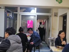 等位区-老红桥炸灌肠牛肚锅烧烤(定福庄店)