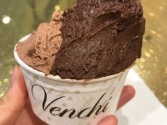 -VENCHI 闻绮(北京国贸商城店)