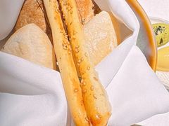 -Erman岩烧牛排(虹桥南丰城店)