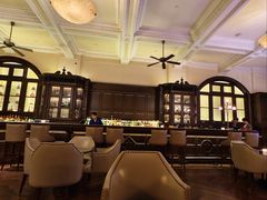 -LONG BAR 廊吧(外滩华尔道夫酒店)