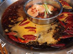 -山城年华老火锅(玉林店)