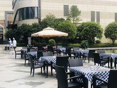 -美食汇海鲜自助餐厅·小龙虾烧烤(富力万达文华酒店)