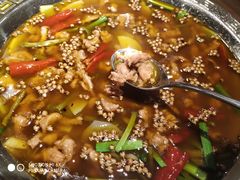 -有红鸡毛店·川菜(建设路店)