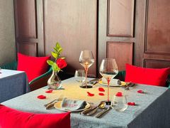 -弦月窗LUNETTE BY AMANDA(复兴路店)