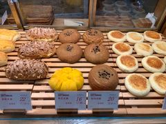 -木子木水日式烫面包(世界城光谷店)