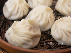 鲜肉汤包-小梅园饭堂(东方路店)