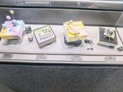 -好利来(上海虹桥新天地Lab主题店)