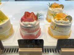 -山与蓝·轻糖鲜果蛋糕(勒泰店)