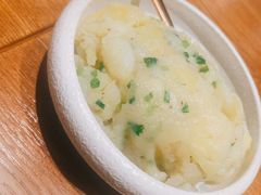 老奶洋芋-云海肴·汽锅鸡·云南代表菜(天山百盛优客店)