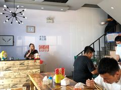 大堂-王胖儿甏肉干饭(总店)