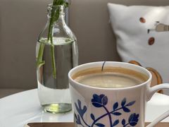 -Huii cafe&bar 绘咖啡(U37店)