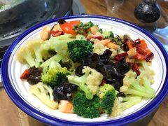 -77号渔船·蒸海鲜青岛菜(积米崖店)