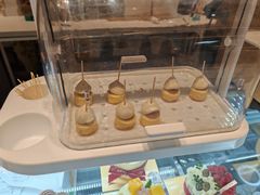 -花花卷卷·鲜食蛋糕(静安久光百货店)