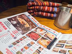 -老牌坊云南鱼豆花火锅(爱建店)