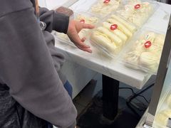 -白玉兰食品(中山公园龙之梦店)