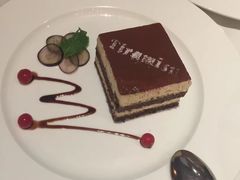 -戈雅法餐厅(世界城广场店)
