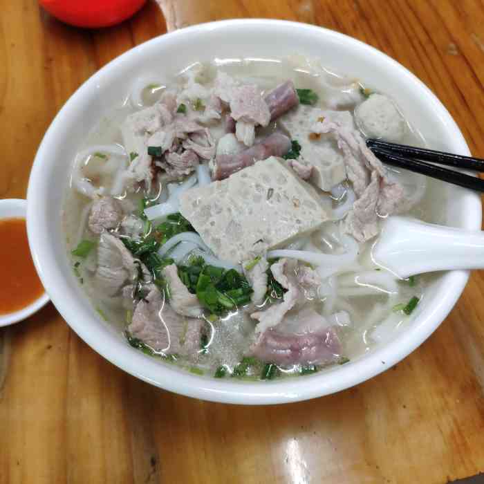 潮汕普宁手工面-"生蚝超级肥美,建议品尝!双拼肠粉可以尝试.