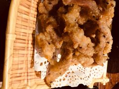 -老牌坊云南鱼豆花火锅(嵩山店)