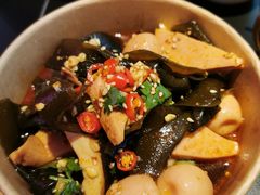 -多嘴超级肉蟹煲(中街恒隆故宫店)