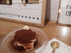 -半勺舒舒生日蛋糕店