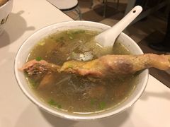 鸡腿汤-民间老鸡汤面馆(中山北路店)