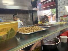 自助取餐区-覃肥叔桂林米粉(粮道街店)