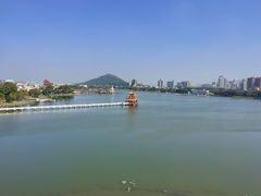 -龙虎塔