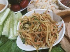 -沐毫傣泐云南菜孔雀宴•手抓饭傣味烧烤(曼听公园店)