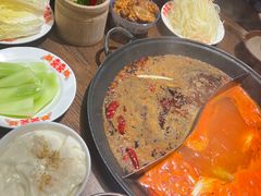 -萍姐火锅·公路夜市(武汉首店)