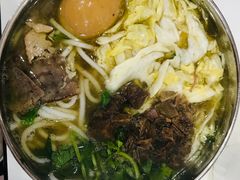 -花溪王记牛肉粉(四季花溪商场店)