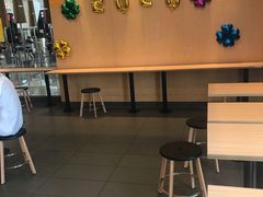 -麦当劳(石坝服务区店)
