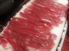 现切牛肉-谭鸭血老火锅·匠心(环球港旗舰店)