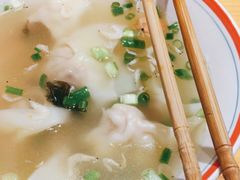 -八二小区抄手(龙湖上城天街店)