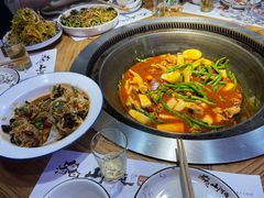 -山河屯铁锅炖(哈西站店)