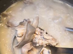 胡椒猪肚鸡-顺德公广东猪肚鸡·煲仔饭(白石洲店)