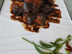 -天桥饭店·特色海鲜(金山嘴渔村店)