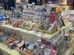 -猫的天空之城概念书店(苏州诚品店)