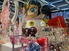 -泡泡玛特POPMART(侨福芳草地店)