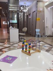 -睿宝儿科·眼科·口腔(静安大悦城门诊部)