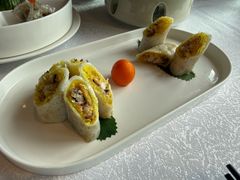 -景月阁空中食府(希尔顿酒店)