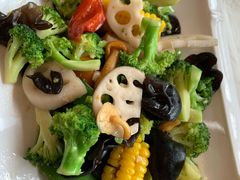 -雅逸居海鲜小厨