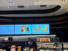 -星巴克(上海长宁来福士1F店)
