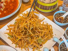 -莲餐厅·湖北菜·潜江小龙虾店(愚园路店)