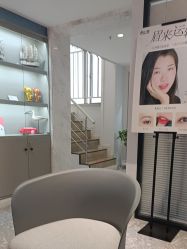 -咪咪专业脱毛连锁机构