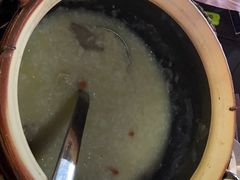 -喷泉广场餐厅·宵夜·海鲜烧烤大排档(长隆企鹅酒店)