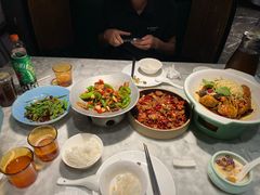 -雀蓝川菜(奥体广场店)