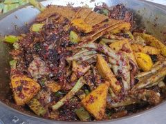 -嘎嘎鸭下巴·爆辣干锅(明教寺店)