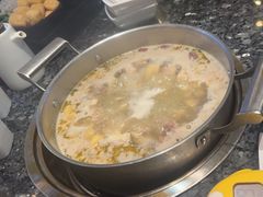 -一席地·本地鸡窝·杭帮鸡火锅(萧山银隆百货店)