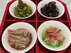 -品悦酒店(三林古镇店)